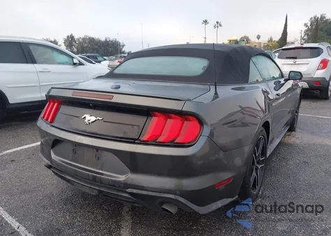 2019 Ford Mustang Ecoboost Premium z USA, uszkodzony, nr VIN 1FATP8UH2K5170170